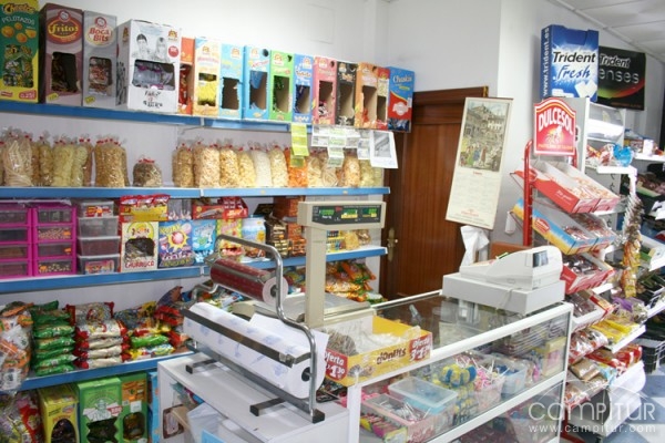 Heladería Pastelería LA CUEVA
