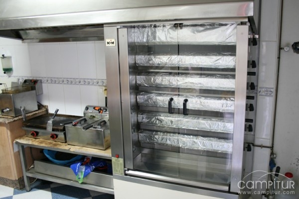 Heladería Pastelería LA CUEVA